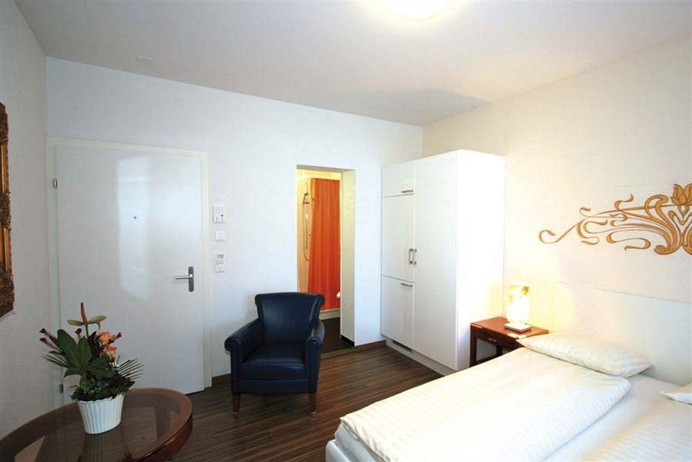 Appartement Swiss Star Marc Aurel - Self Check-In à Zurich Extérieur photo