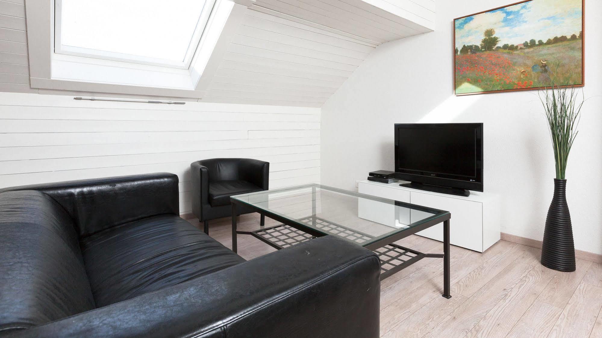 Appartement Swiss Star Marc Aurel - Self Check-In à Zurich Extérieur photo